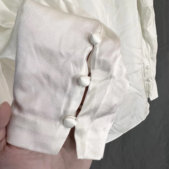 A.L.C. White Silk Blouse Wrap Keyhole Billowy Size Medium - Picture 5 of 6
